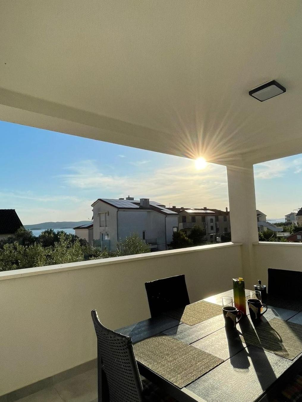 Stina Apartment Biograd Na Moru Exterior foto
